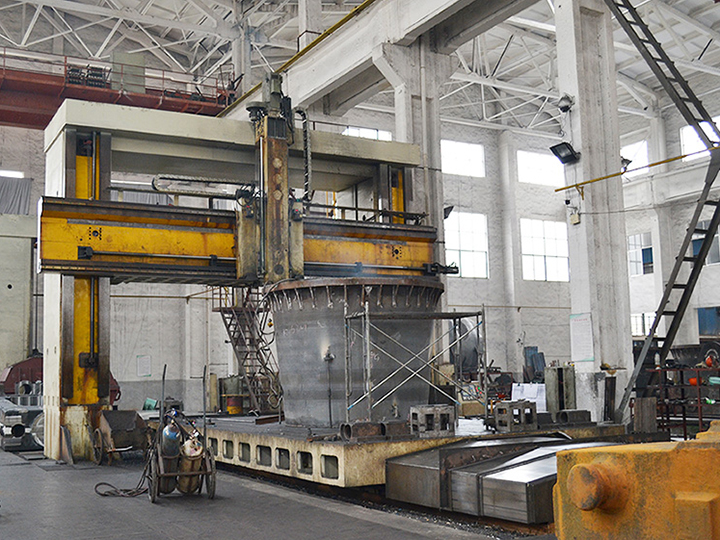 数控龙门镗铣床加工